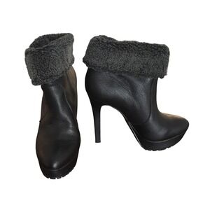 BCBG Generation Black Leather‎ Faux Fur Trim Heeled Ankle Boots Womens Size 6.5